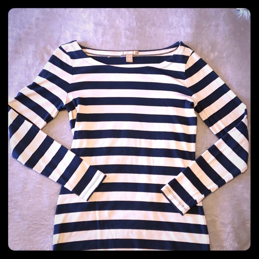 Women’s Navy and White Striped Banana Republic Top